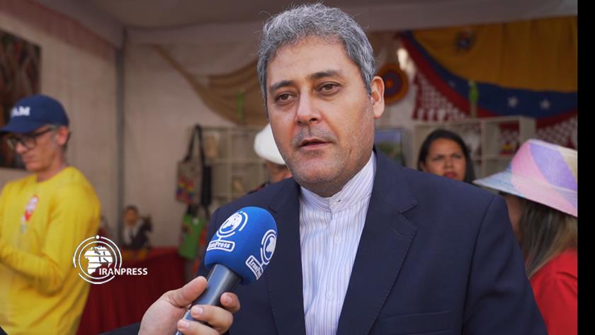 Iranpress: Caracas; Iran exhibits culture, civilization in expo