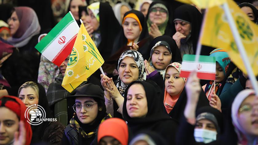 Iranpress: Photo Gallery: Mid-Sha