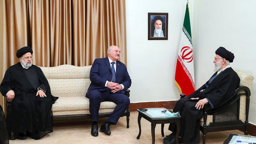 Iranpress: Leader: Countries under the US sanctions should cooperate
