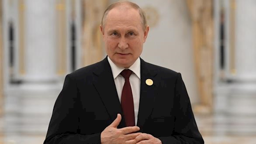 Iranpress: Putin visits Crimea on anniversary of its annexation from Ukraine