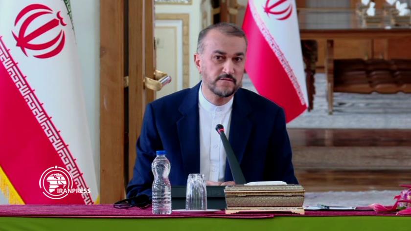 Iranpress: We are on right track of joint cooperation with IAEA, Iranian FM says