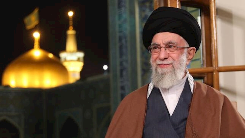 Iranpress: Leader congratulates New Year to Nation, calling for progress in production