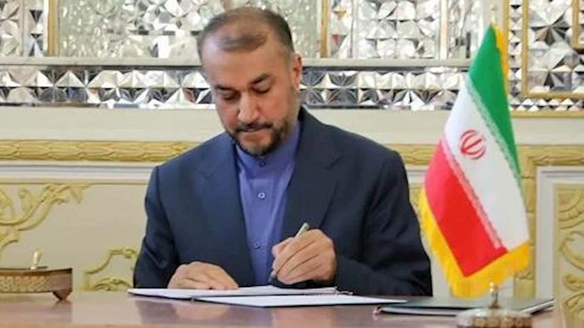 Iranpress: Iran FM sends congratulatory messages on arrival of Ramadan
