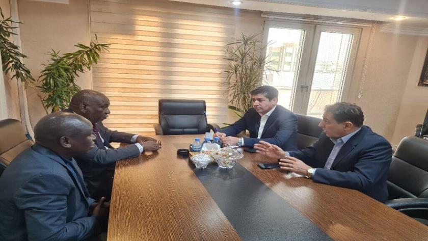 Iranpress: Iran, Kenya confer on boosting sports ties