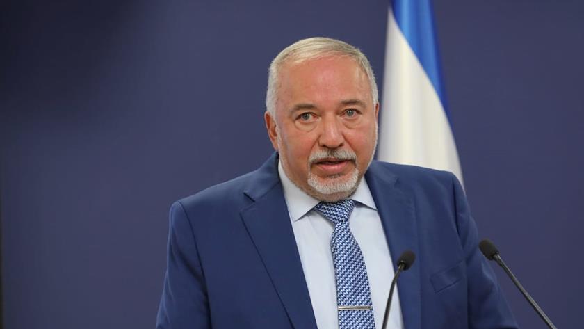Iranpress: Israeli Ex-Defense Min encourages protests against Bibi