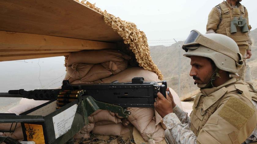 Iranpress: 2 killed, 5 injured in Saudi army