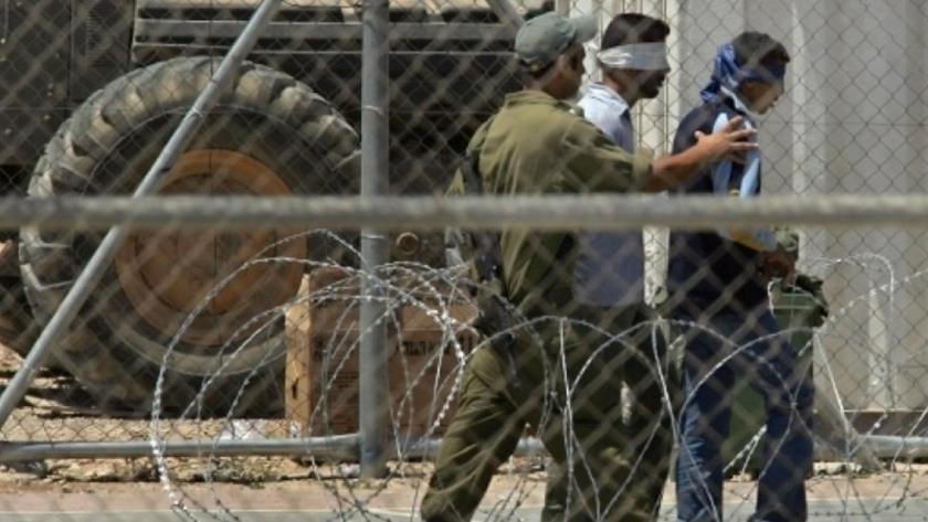 Iranpress: Israeli army detains 16 Palestinians in occupied territories