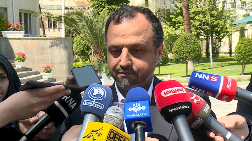 Iranpress: Investment increased by private-sector companies: Finance minister