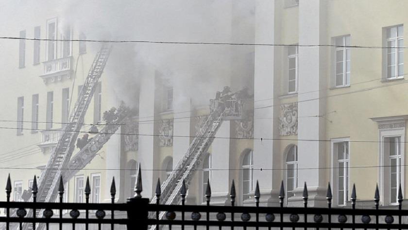 Iranpress: Fire extinguished at building of Russian defense ministry in Moscow 