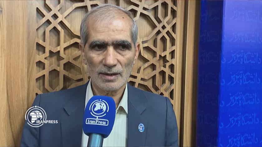 Iranpress: Tabriz University attracts foreign students: University president 