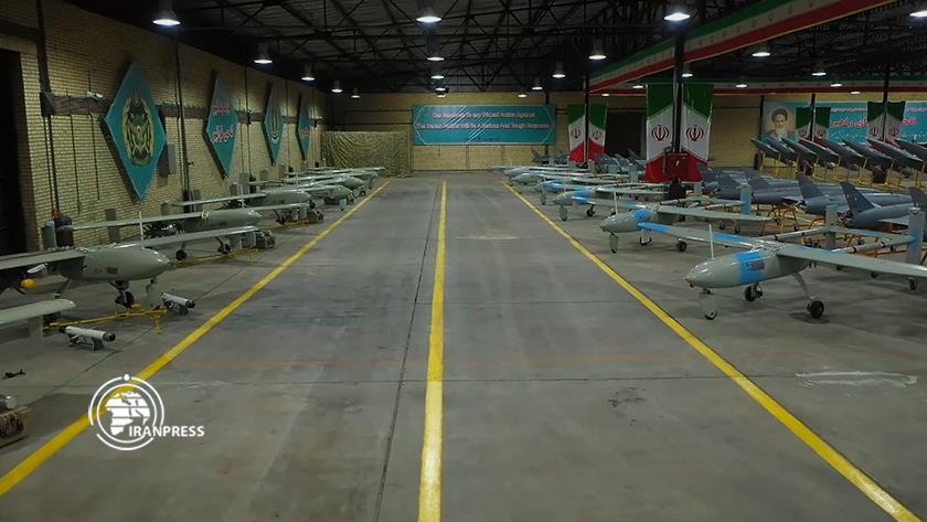 Iranpress: Iran Defence Ministry delivers 200 drones to Army