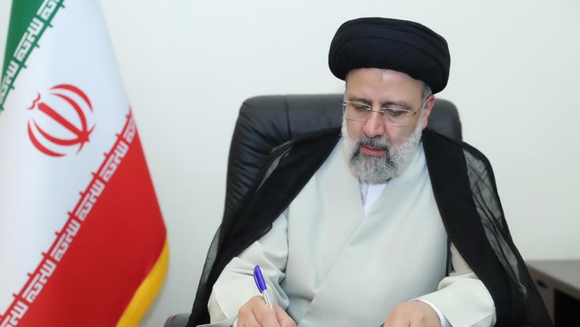 Iranpress: Pres. Raisi felicitates his Cuban counterpart on reelection