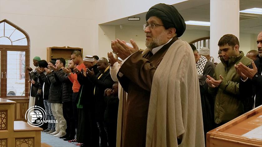 Iranpress: Eid-al-Fitr in Cape Town, South Africa