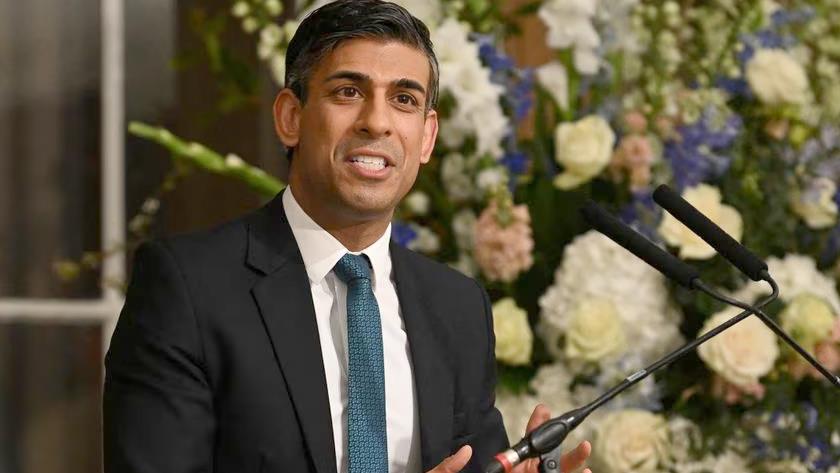 Iranpress: UK military have evacuated diplomatic staff from Sudan: PM