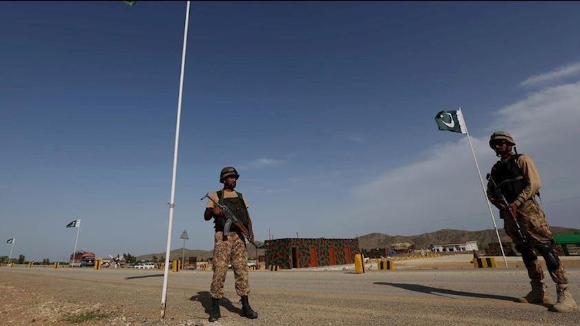 Iranpress: 2 terrorists killed in NW Pakistan clash
