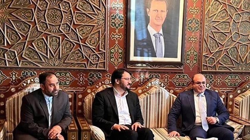 Iranpress: Iran urges reducing free trade tariffs with Syria