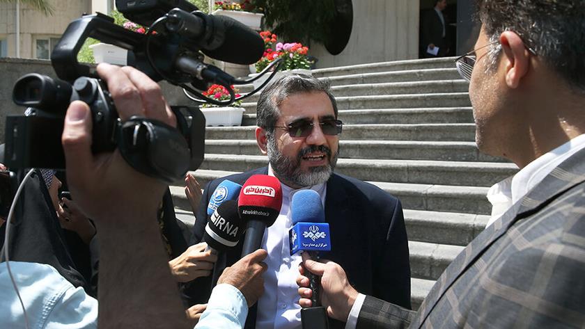 Iranpress: Culture Min. reports art event in Uzbekistan