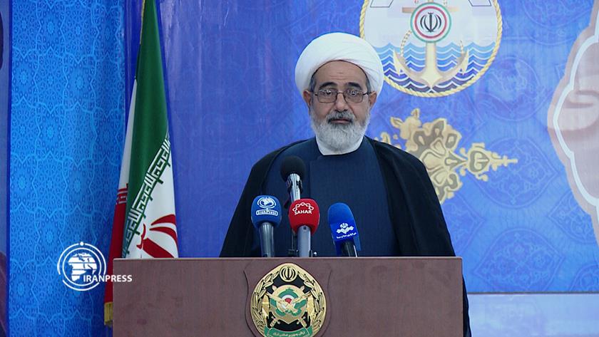 Iranpress: Iran; US attack on Iranian vessels commemorated 