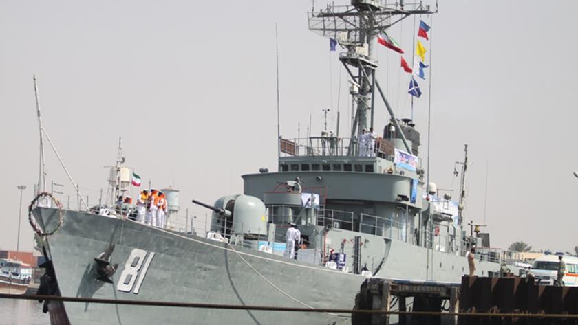 Iranpress: Iran Army says seized oil tanker collided with Iranian vessel