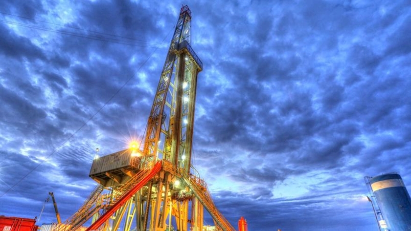 Iranpress: Oil minister: Projects worth $15b to be launched by mid-March 2024