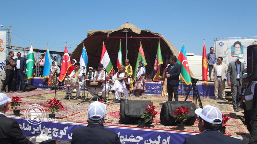Iranpress: Iran Ardabil; nomads