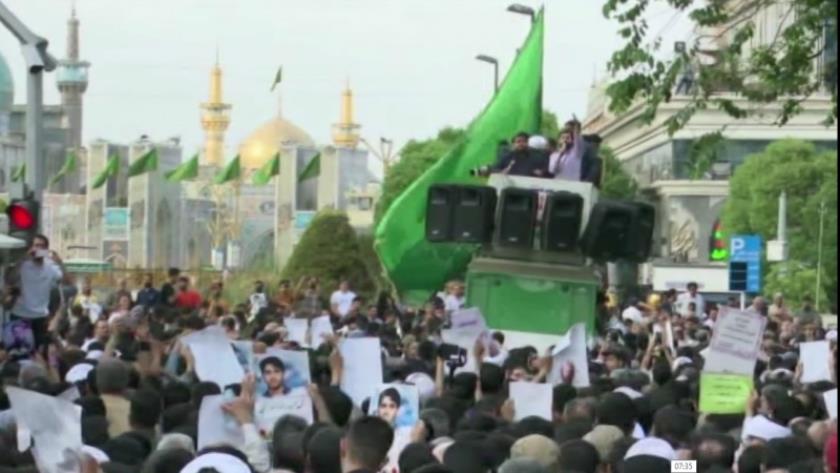 Iranpress: Iranians hold funeral for boy martyred by harassing thugs 