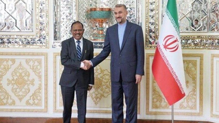 Iranpress: Indian NSA meets with Iran