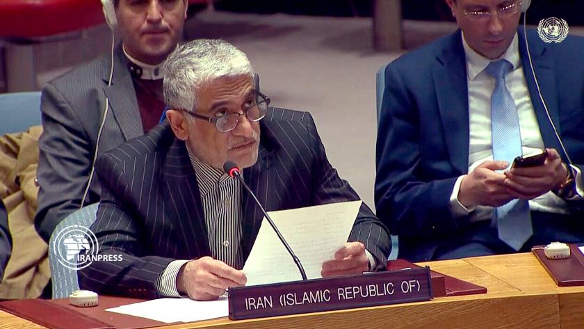 Iranpress: Iran criticises US over sanctions