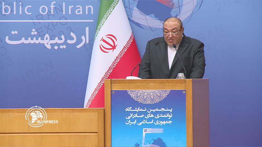 Iranpress: Iran Expo 2023; Official: Iran to develop transit infrastructure