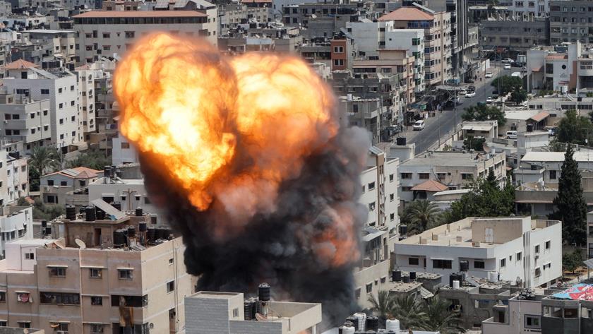 Iranpress: Fresh Israeli air attack on Gaza car kills two Palestinians 