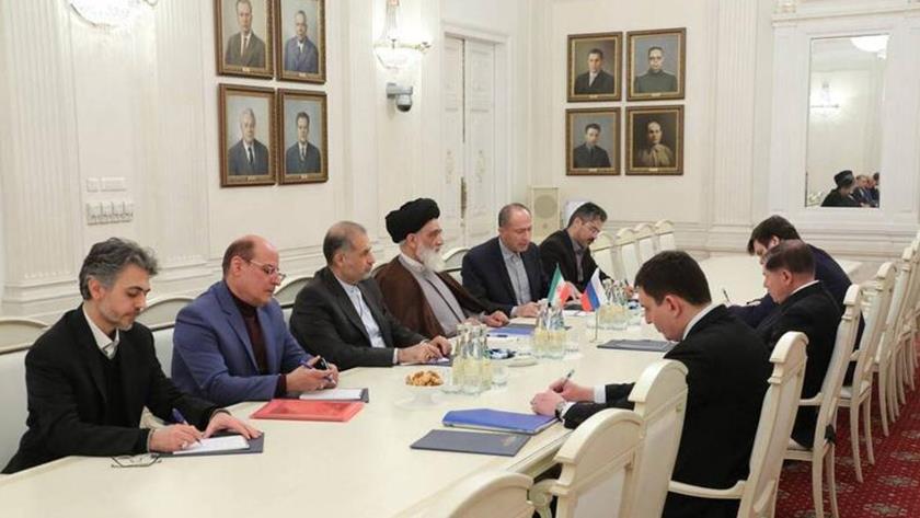 Iranpress: Iran, Russia urge boosting cooperation in counter terrorism 