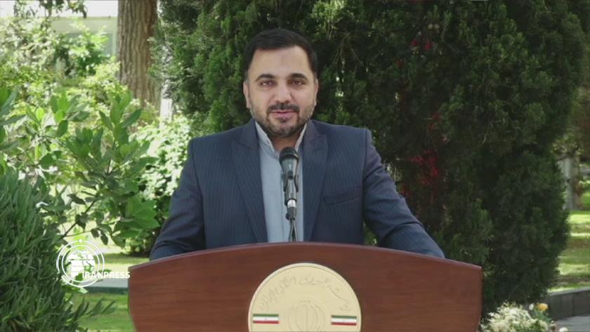 Iranpress: Iran opens optical fiber service: ICT Minister