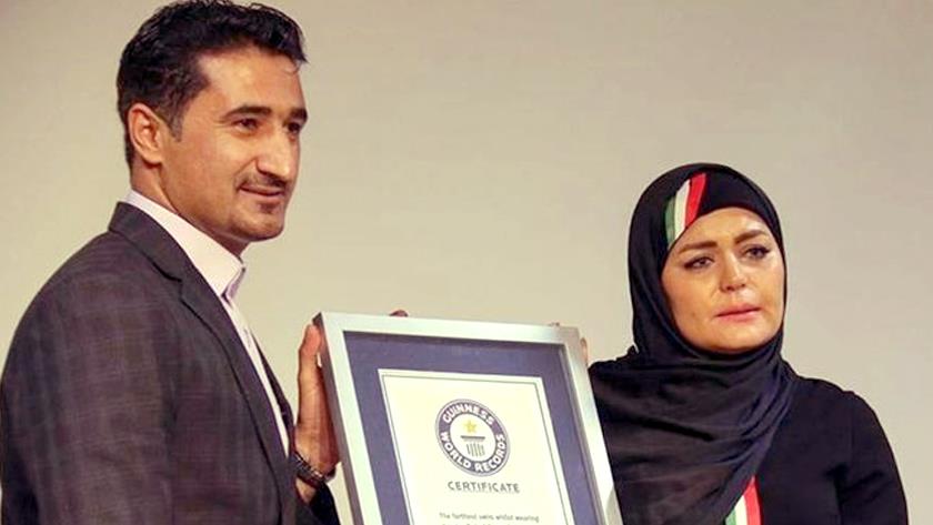 Iranpress: Iranian woman sets new record in Guinness