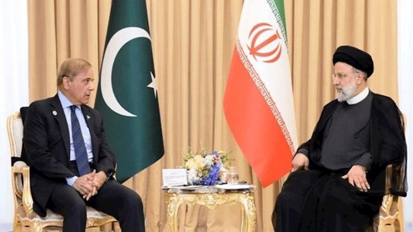 Iranpress: Pakistani PM and Iran