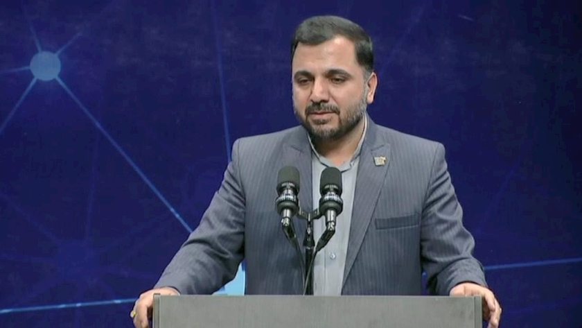 Iranpress: Minister says string of ICT projects begins