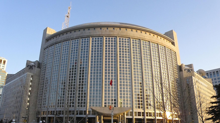 Iranpress: China warns G7 over coercive economic policy