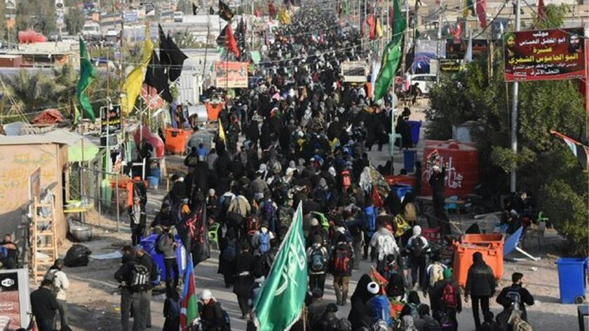 Iranpress: Iran, Iraq confer on organized health preparations for Arbaeen 2023