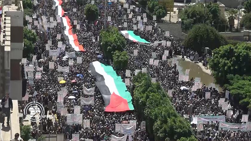 Iranpress: Yemenis stage rally in Cry Against Arrogant