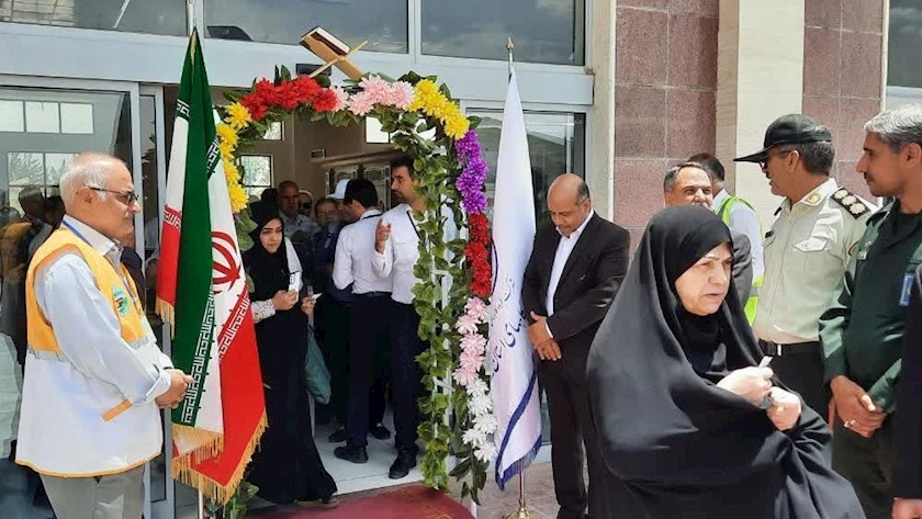 Iranpress: Farewell ceremony of Hajj pilgrims underway in Tehran