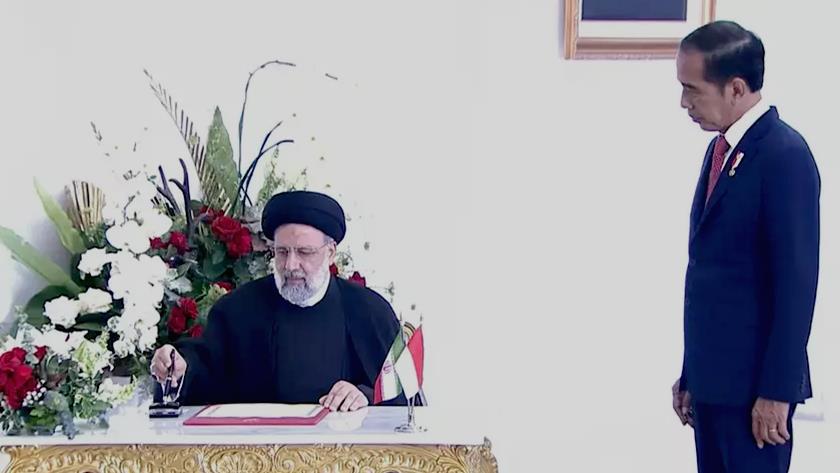 Iranpress: Iran has no interest in begging diplomacy