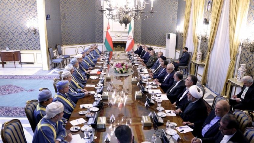 Iranpress: Raisi: Iran, Oman ties upgraded from trade level to investment phase