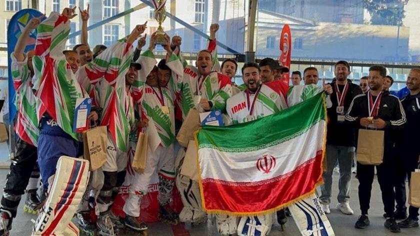Iranpress: Iran roller hockey team fisnihes 2nd in Russian tournament