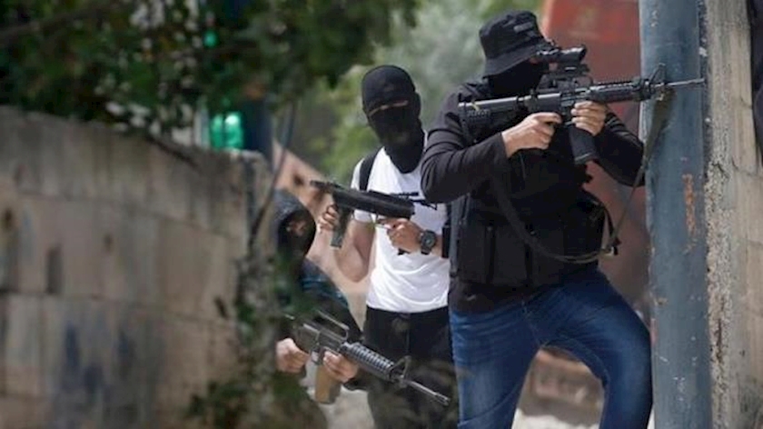 Iranpress: Palestinian Resistance fighters attack Israeli forces, wounding one