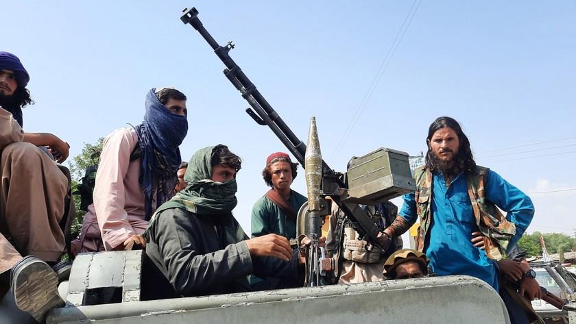 Iranpress: Afghan forces kill 2 ISIS operatives in eastern Nangarhar province