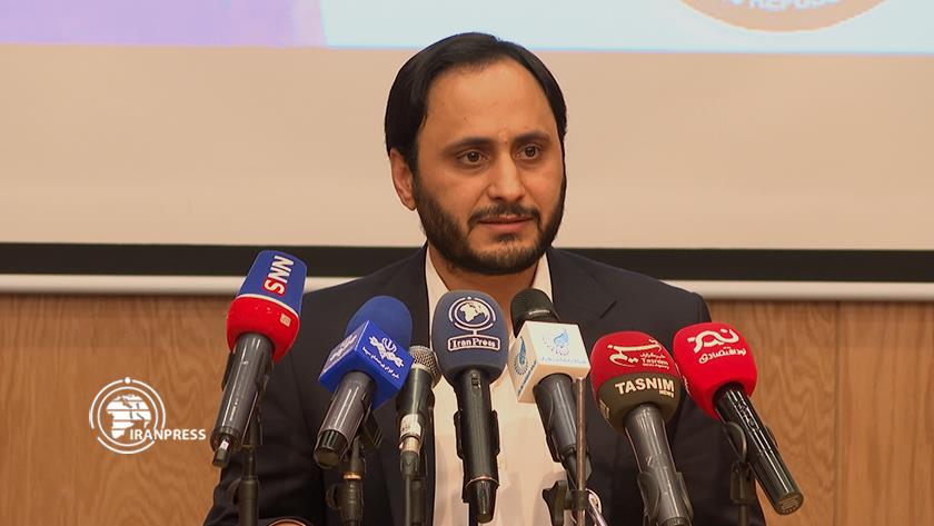 Iranpress: Gov Spox: Foreign social network platforms should open office