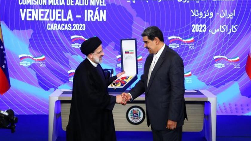 Iranpress: President Raisi granted Venezuelan National Medal of Honor