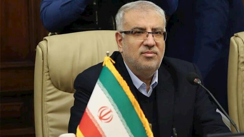 Iranpress: Iran exports more than 2.8 million refinery units to revive Venezuelan refineries