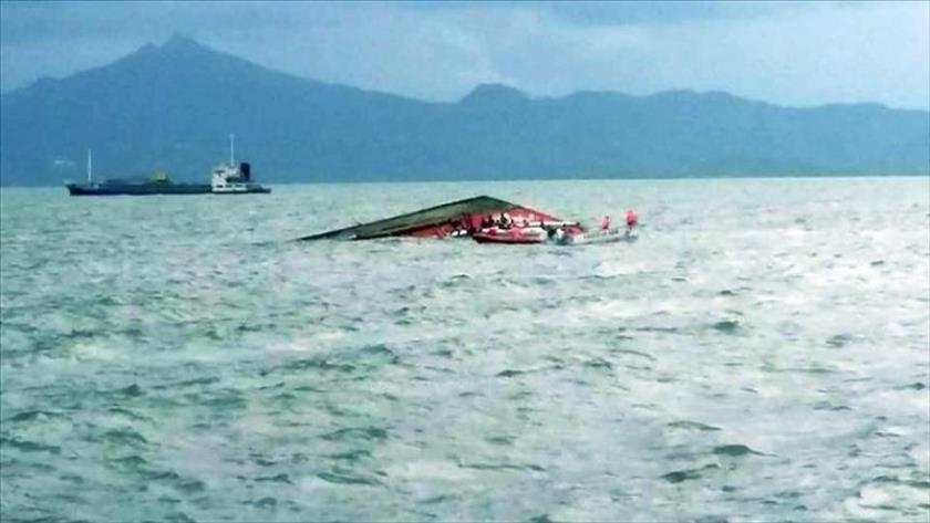Iranpress: More than 100 killed after boat capsizes in Nigeria