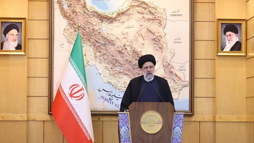 Iranpress: Raisi: 35 MoCs signed in L. America, activities repowered