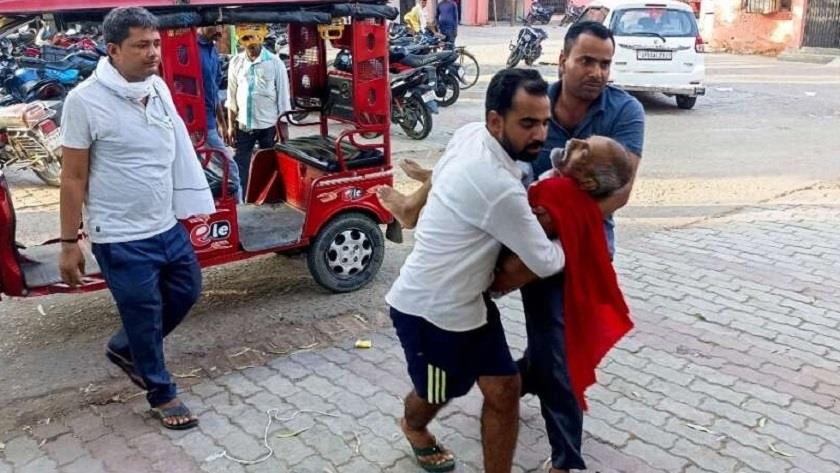 Iranpress: Heat wave in India leaves dozens of deaths